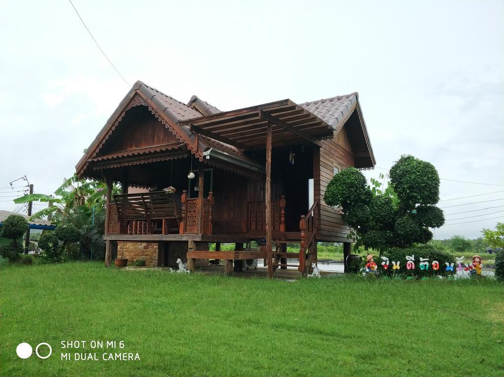 Baan Pak Phutawan Resort Takat Ngao Ngoại thất bức ảnh