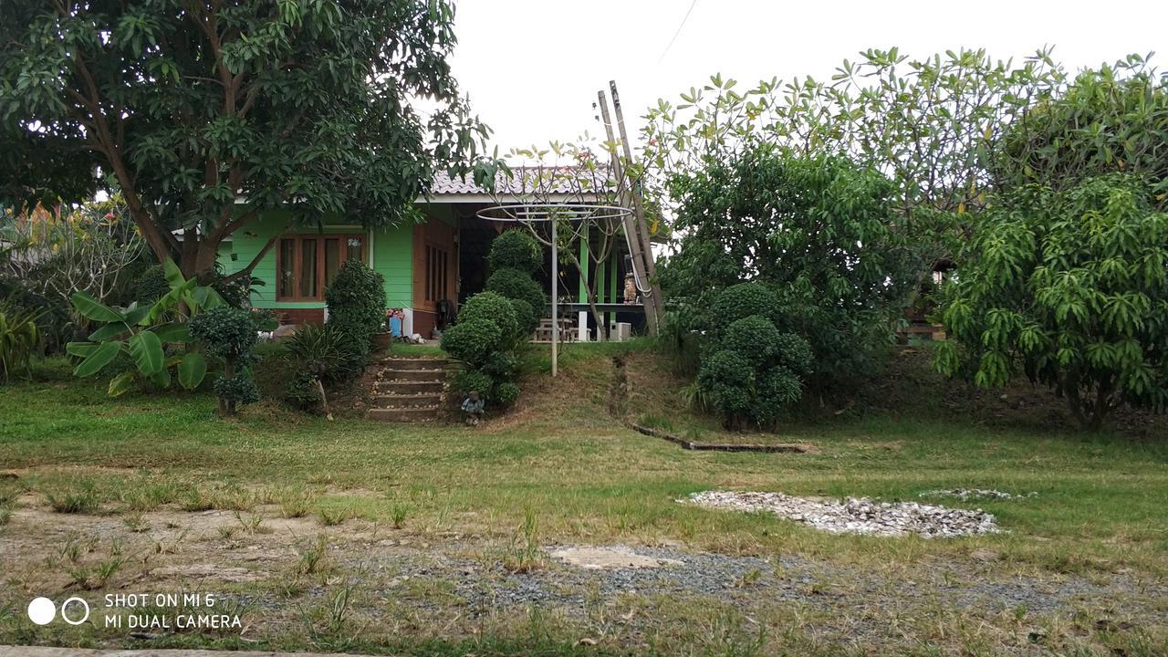 Baan Pak Phutawan Resort Takat Ngao Ngoại thất bức ảnh