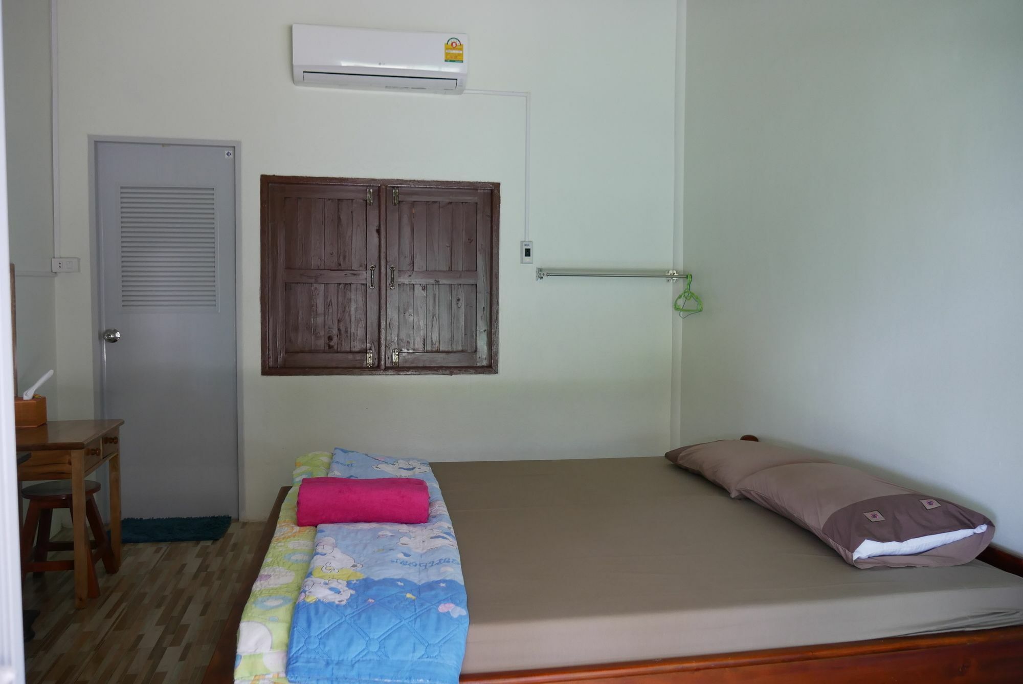 Baan Pak Phutawan Resort Takat Ngao Ngoại thất bức ảnh