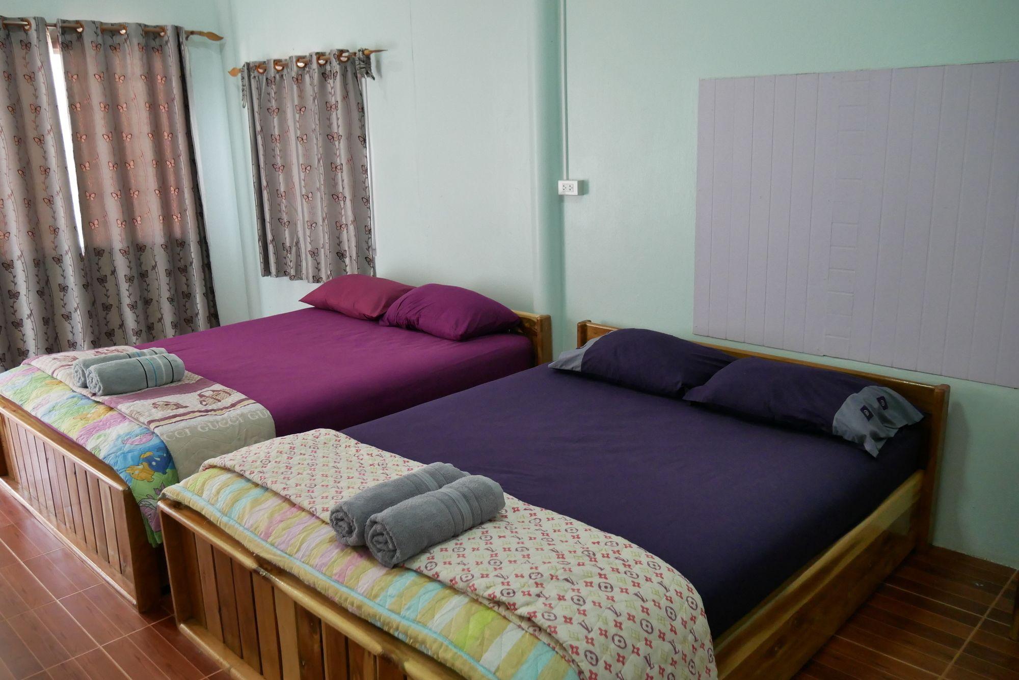 Baan Pak Phutawan Resort Takat Ngao Ngoại thất bức ảnh